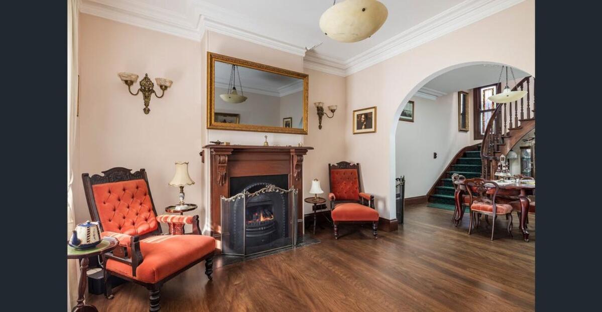 Victorian Cityside Sanctuary Holiday home Sydney